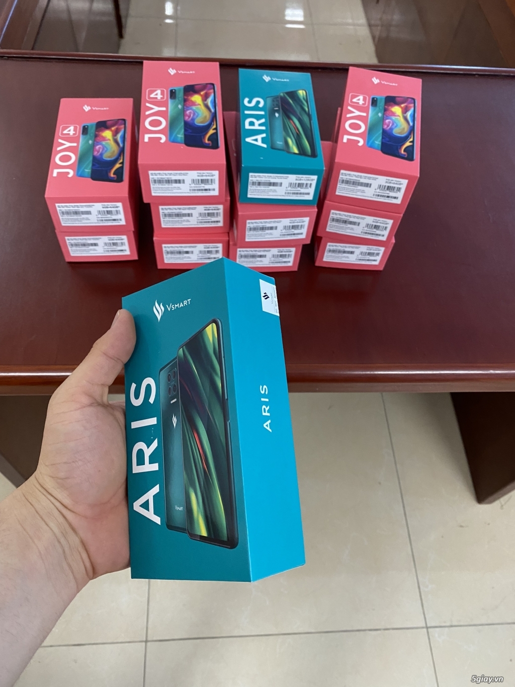 Aris Premium Phone