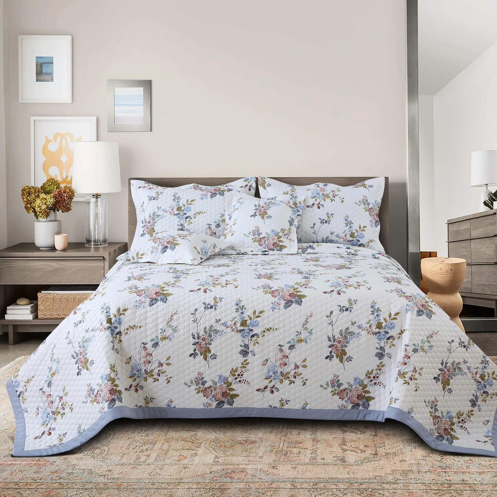 Bedspread - Double - Floral - White