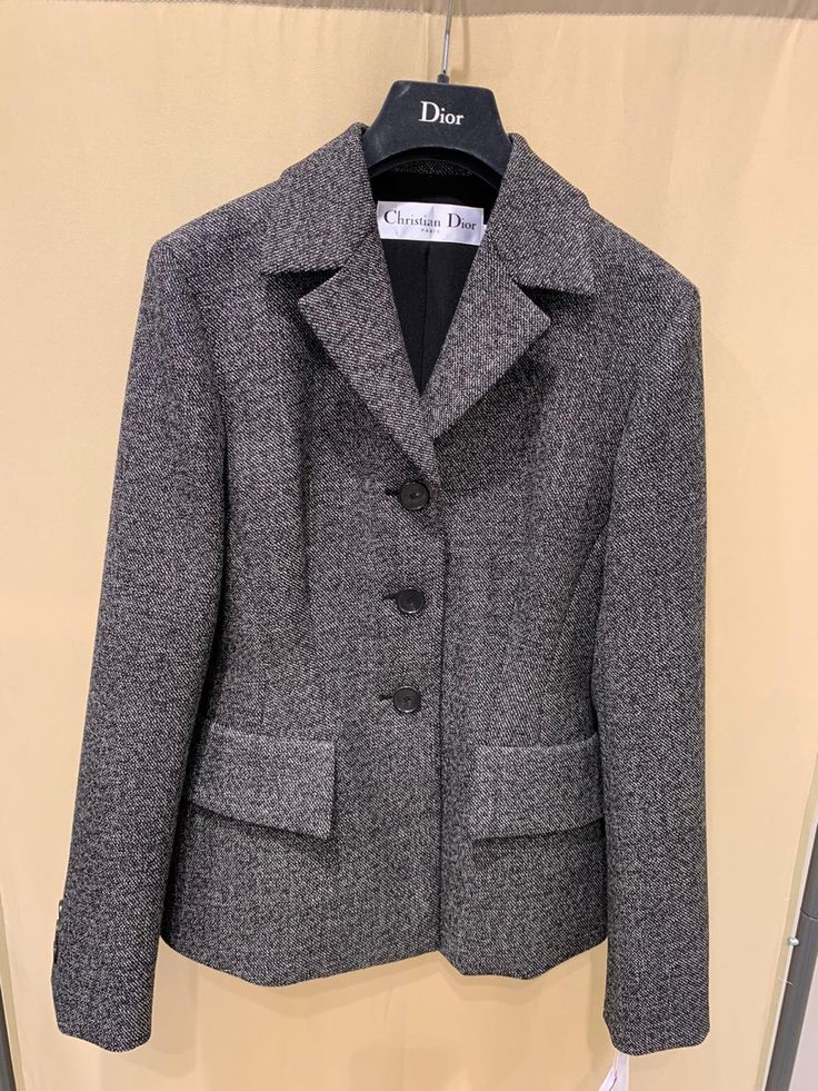 Compact Blazer