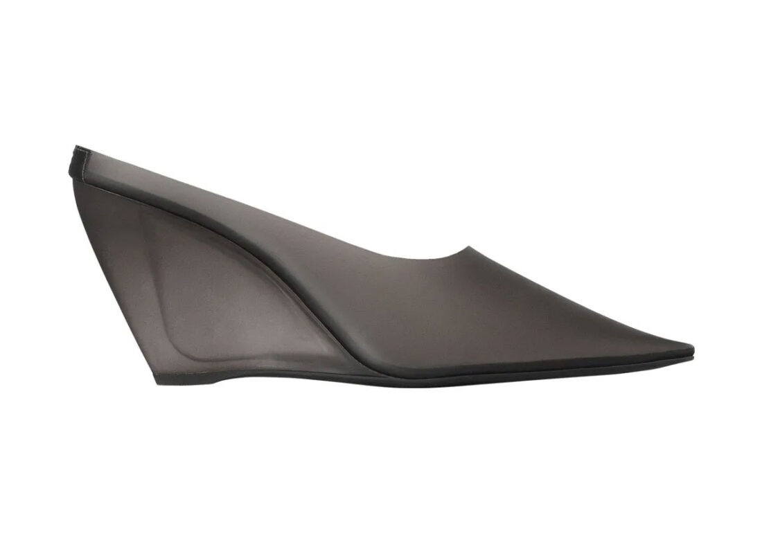Compact High Heels