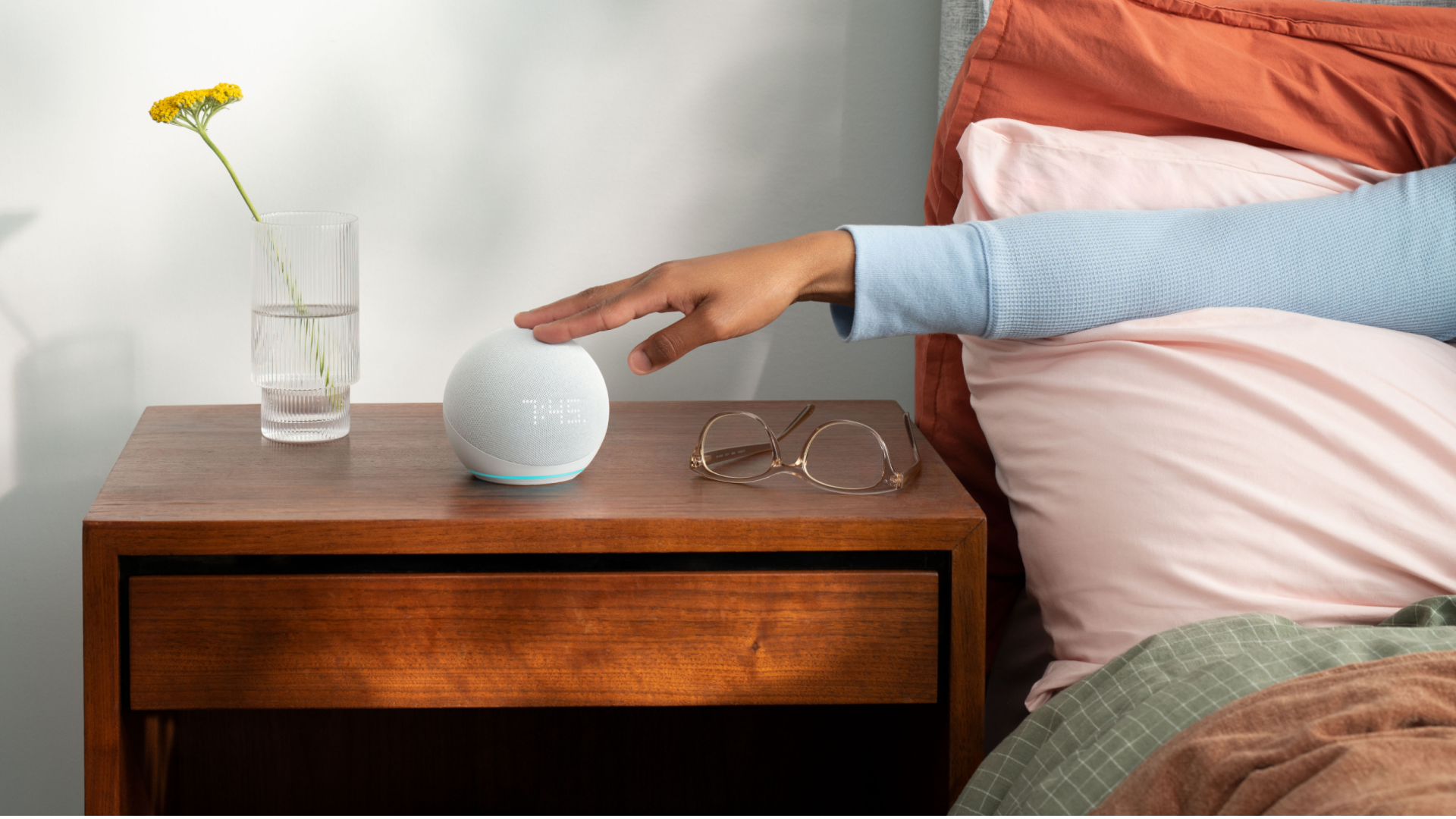 Dear foams Smart Speaker