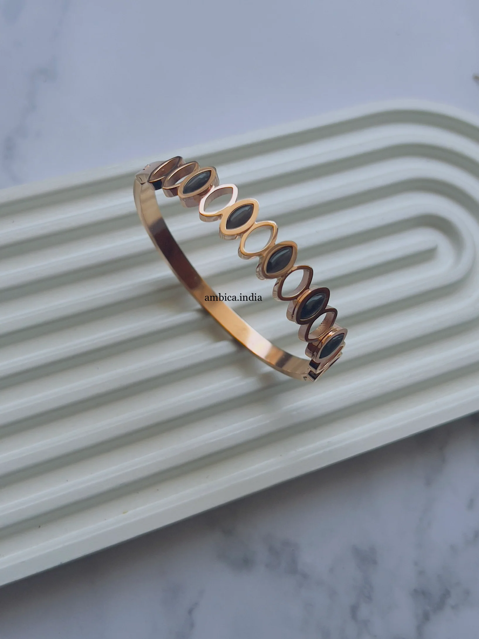 Elegant Bracelet