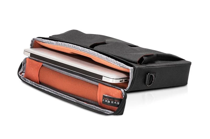Everform Laptop Sleeve