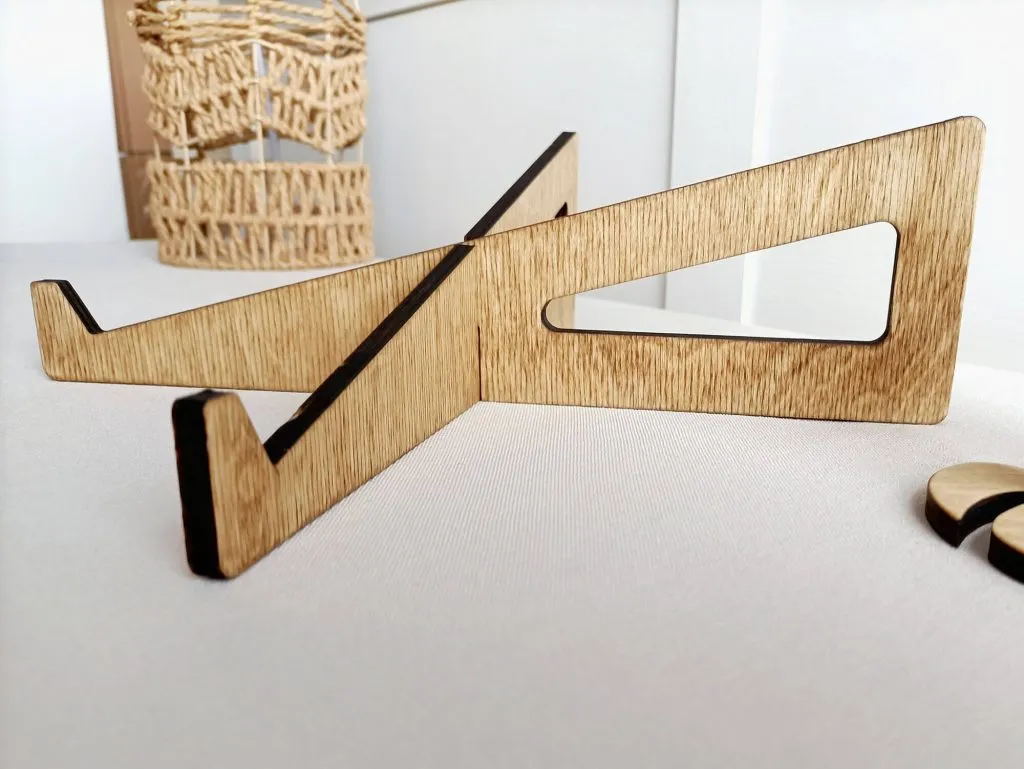 Faber-Castell Laptop Stand