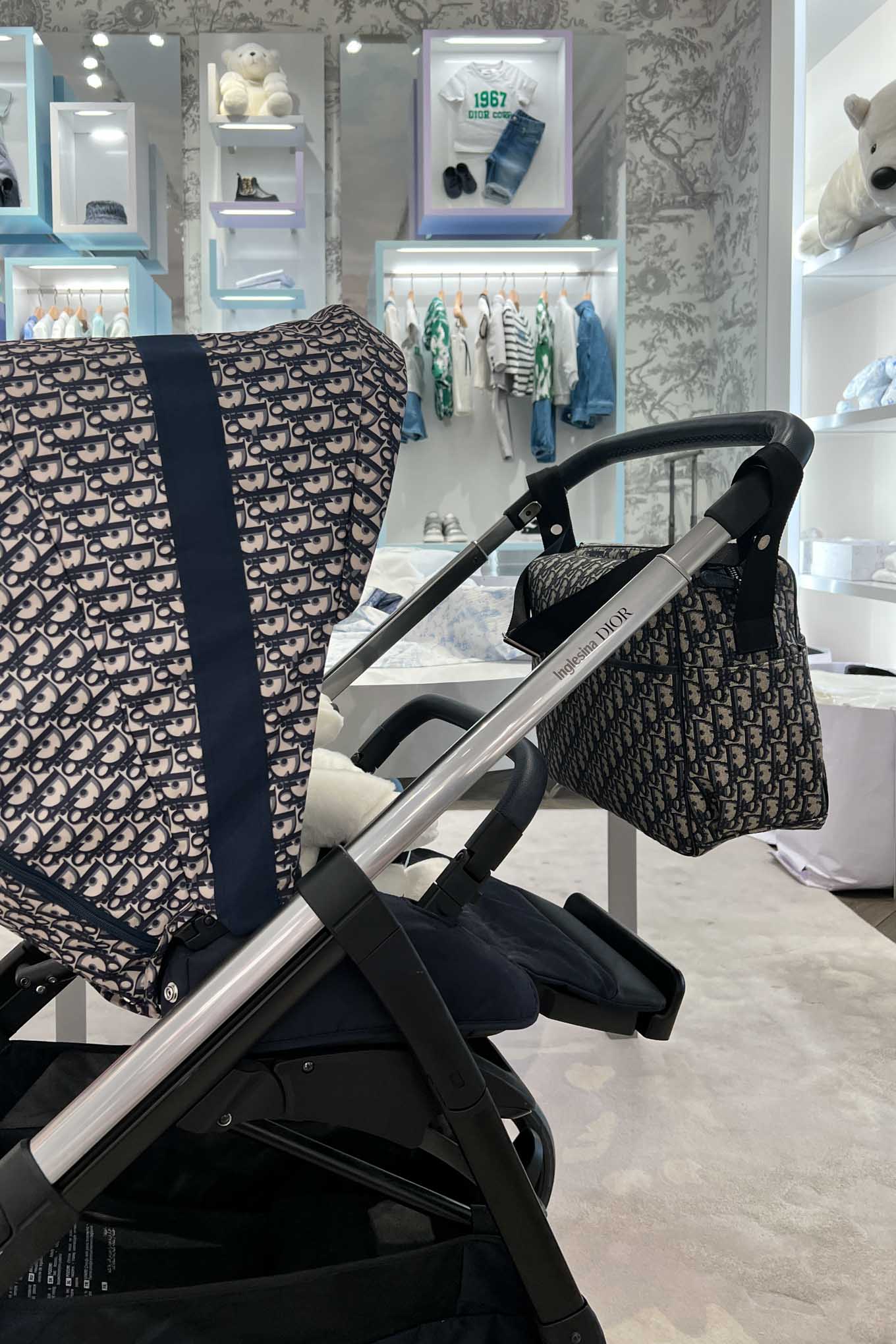 Flexible Baby Carrier