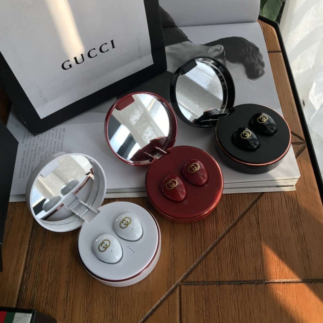 Earbuds