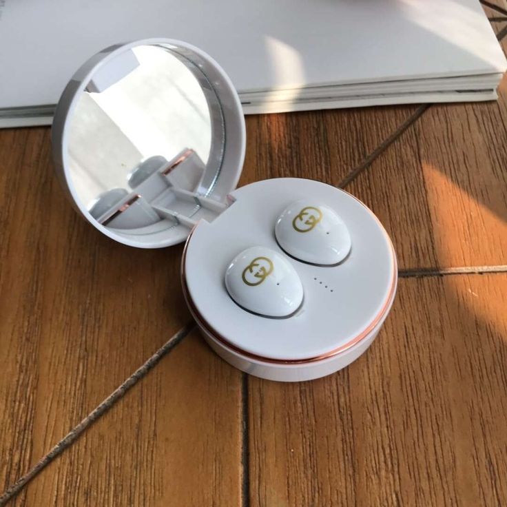 Earbuds