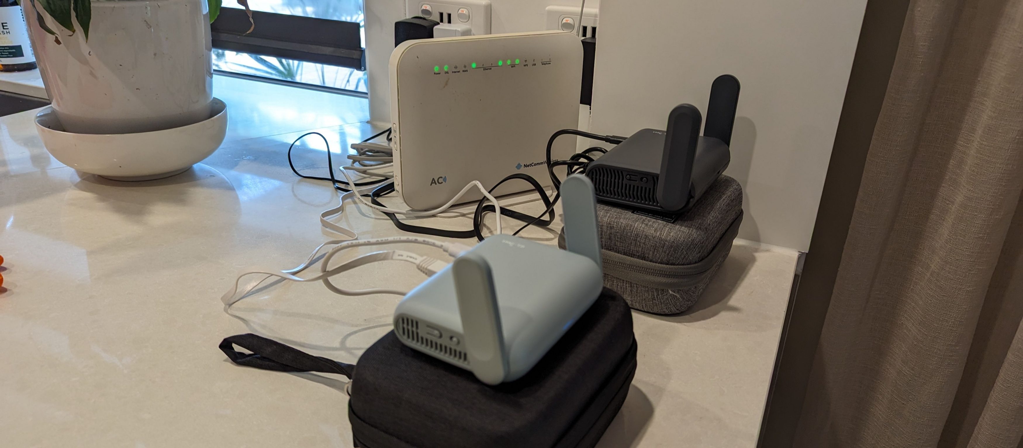 Hisense Travel Router