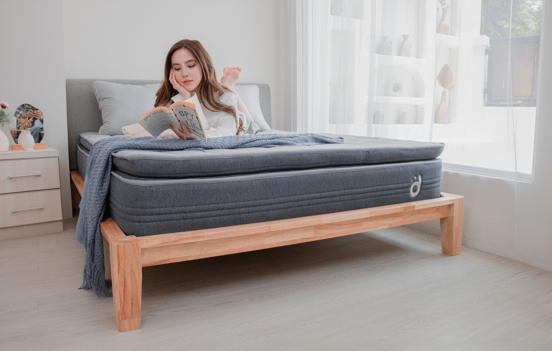 Hybrid Mattress - Super King 8 inch Plush