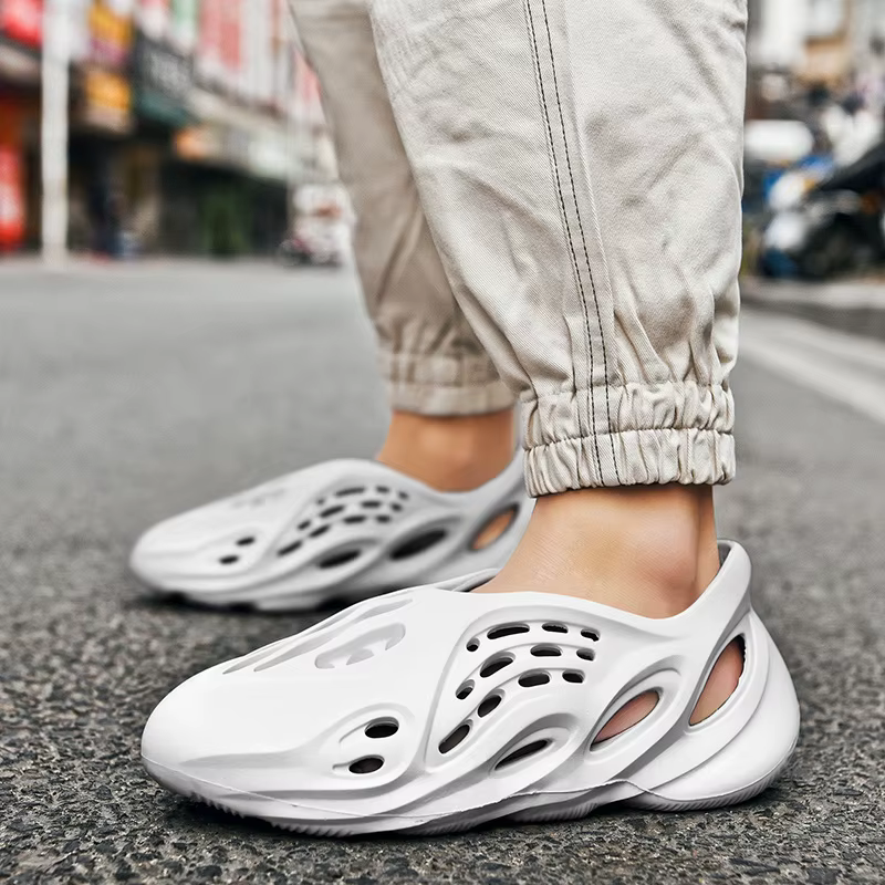 Lightweight Sandals
