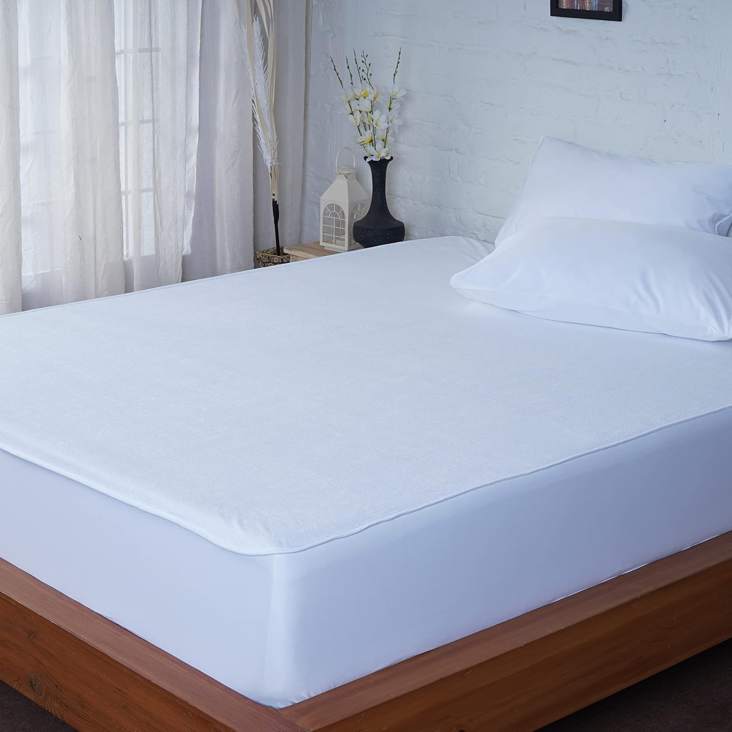 Mattress Protector - Double - Bamboo - White