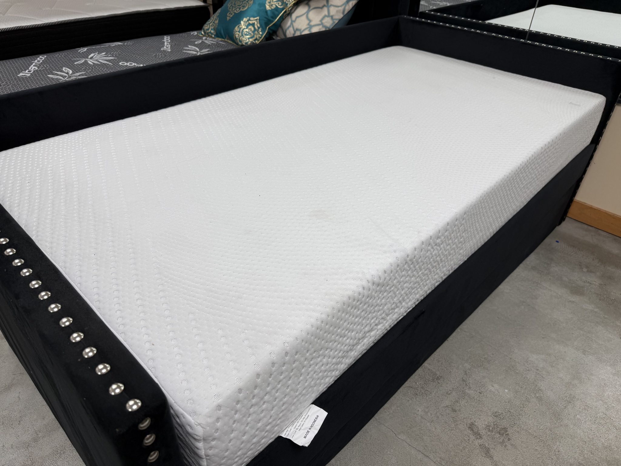 Memory Foam Mattress - Single 10 inch Firm Support