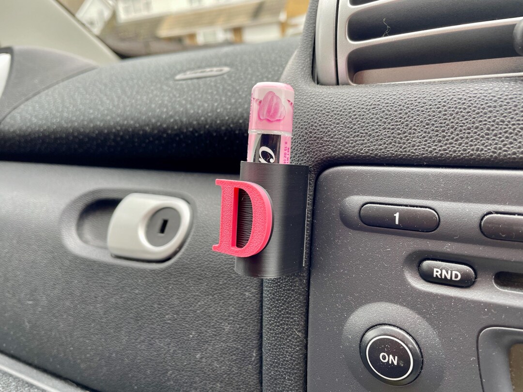 Nivea Car Mount