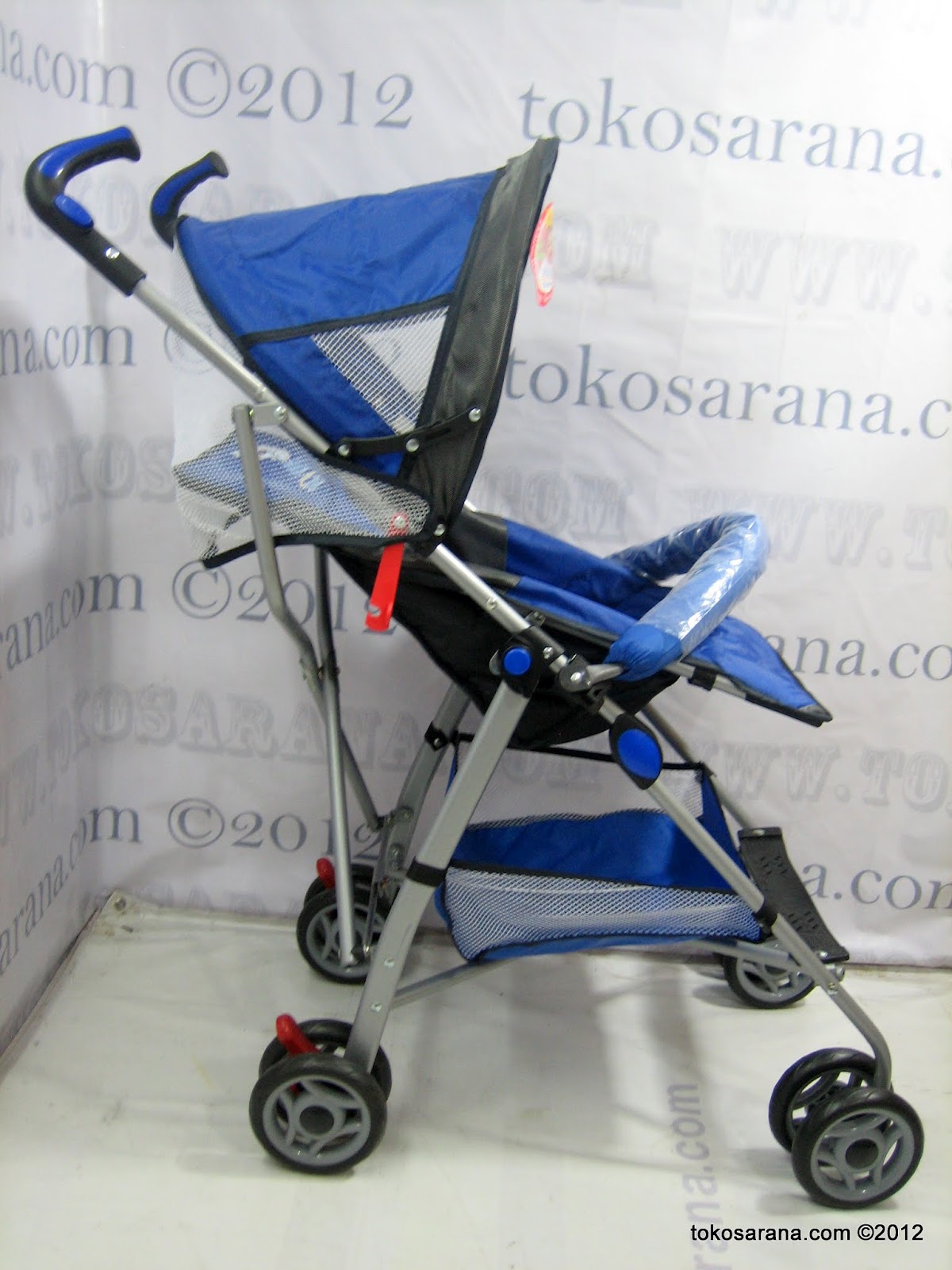 Stroller - hair products and tools