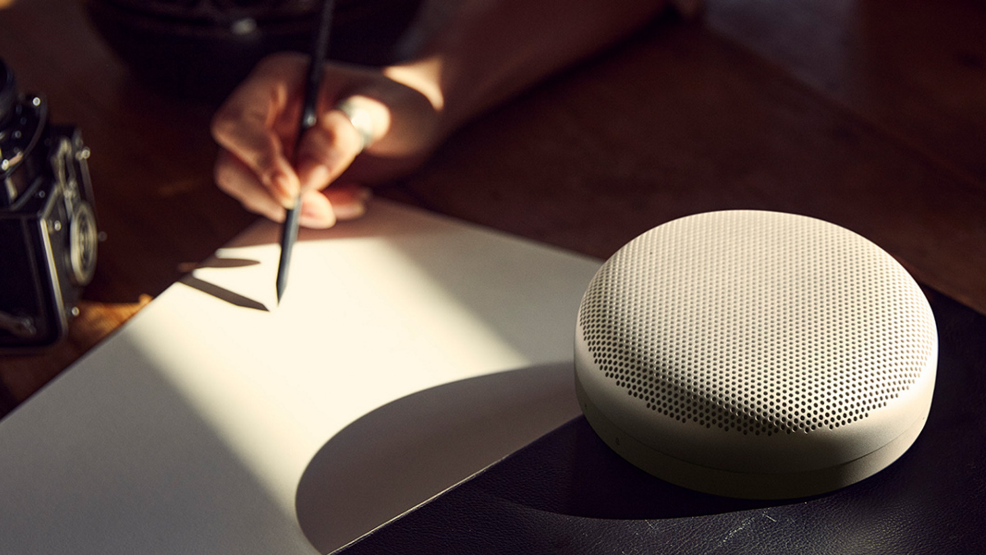 Paper Mate Smart Speaker