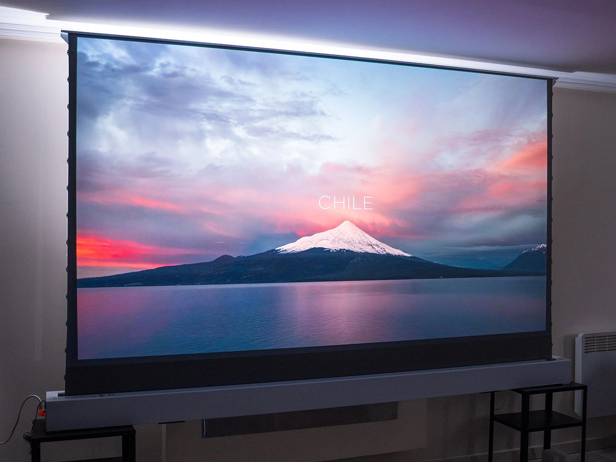 Projection Screen