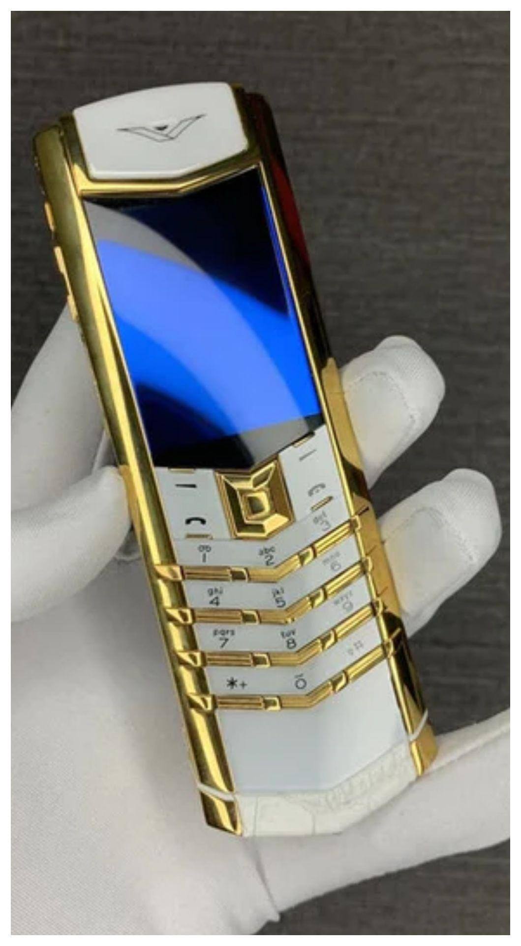 Ramtons Premium Phone