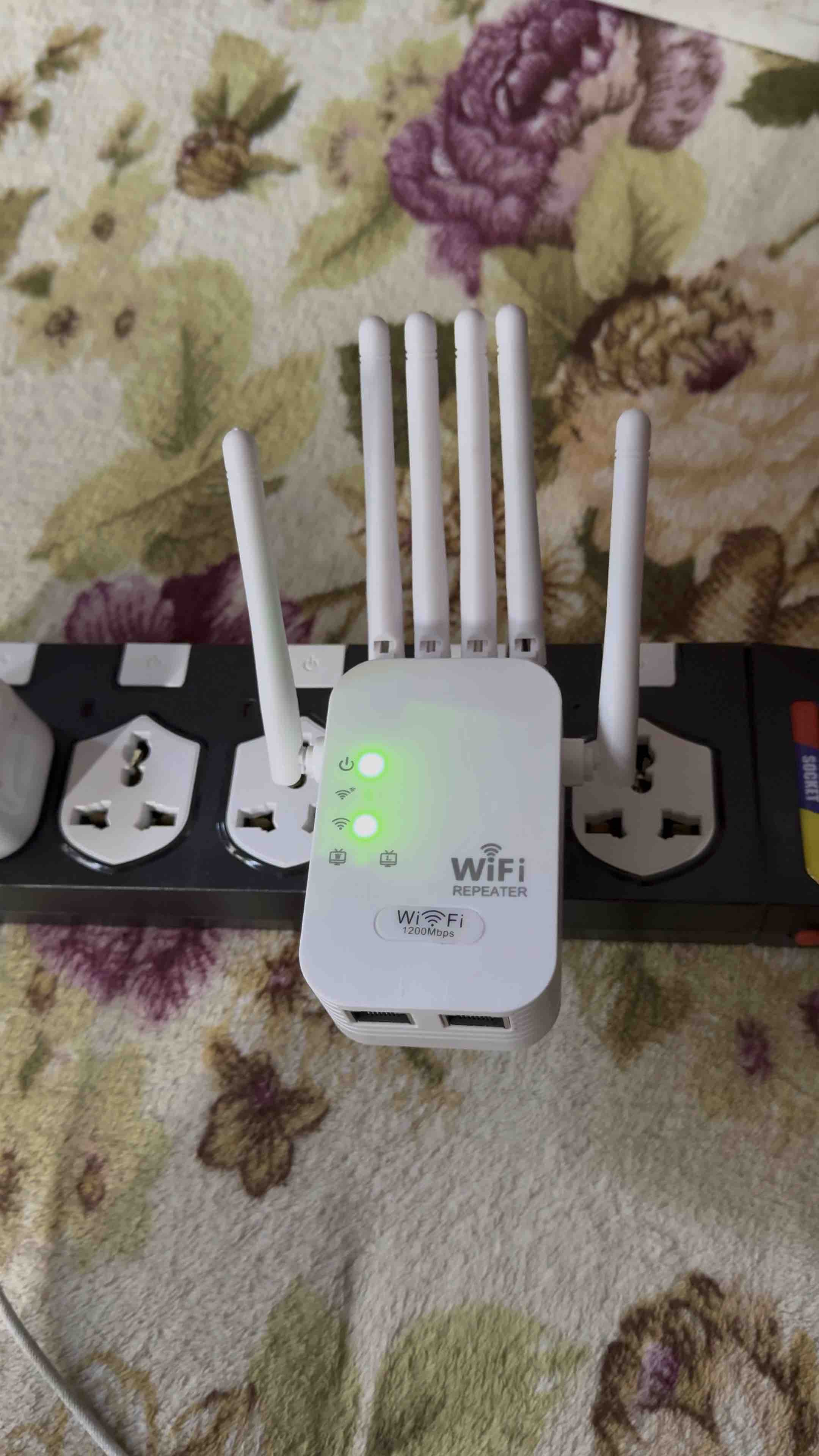Saachi WiFi Extender