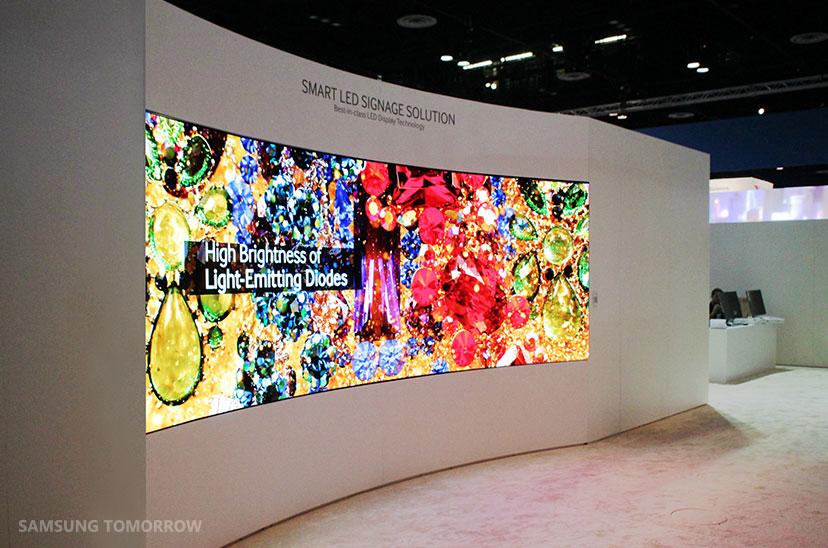 Samsung Smart LED Panel