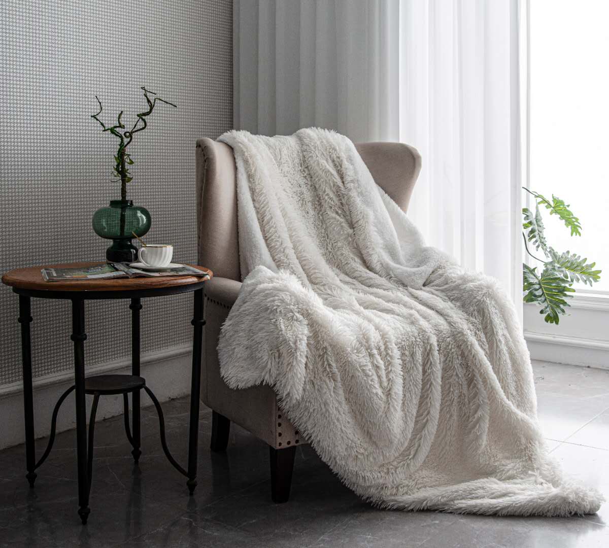 Throw Blanket - 150x200cm - White