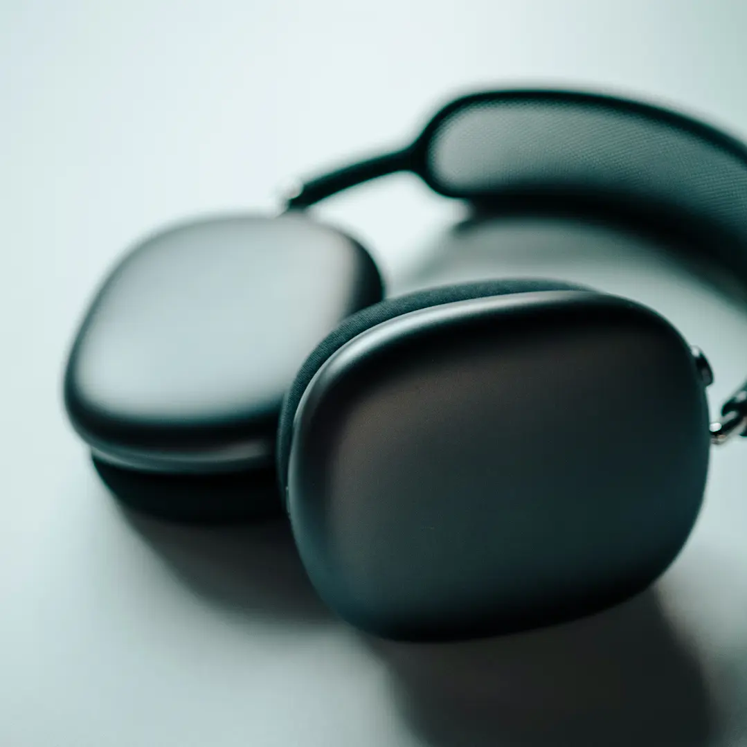 Vaseline Noise Cancelling Headphones