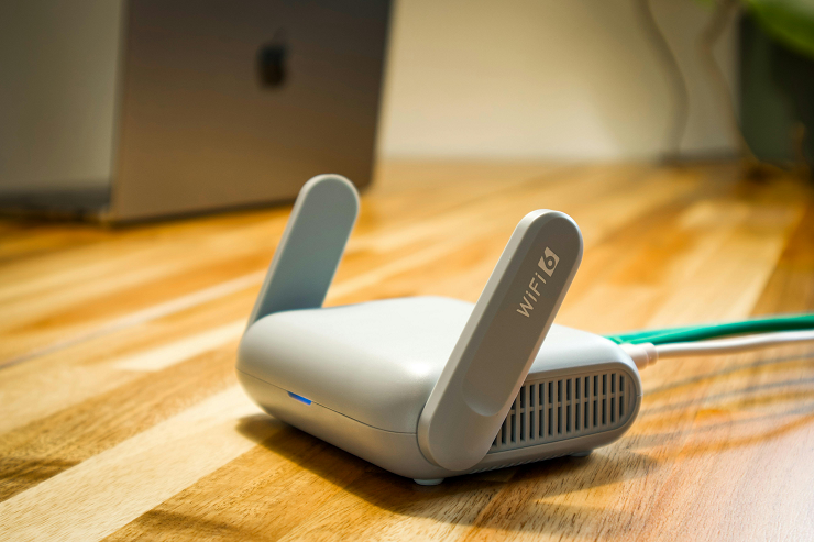 Vaseline WiFi Router