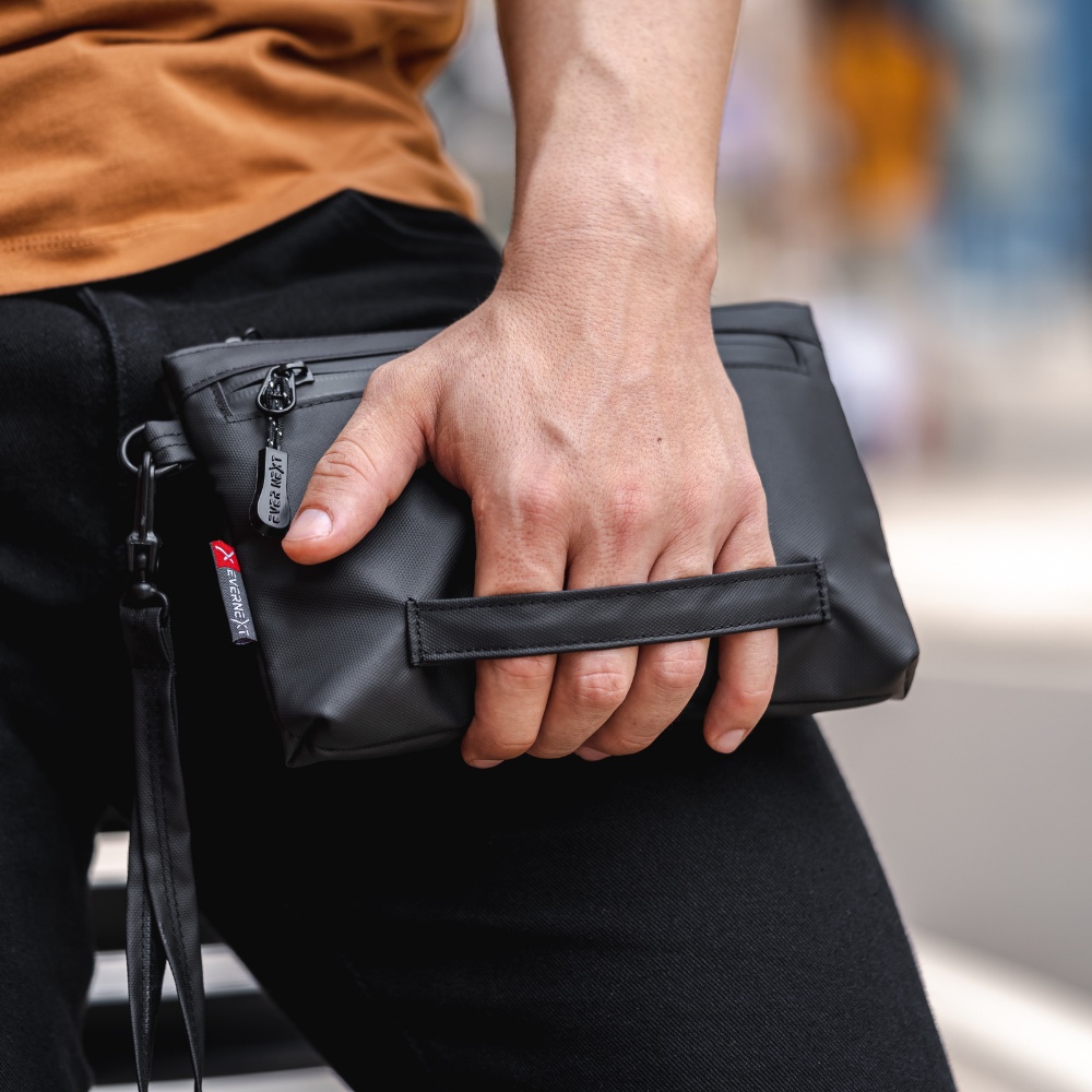 Waterproof Clutch