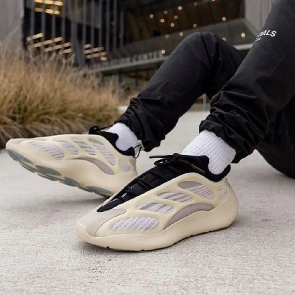 Yeezy Mesh WiFi