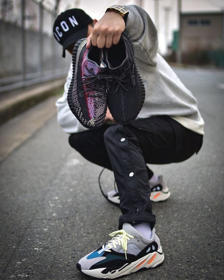 Yeezy Patch Cable