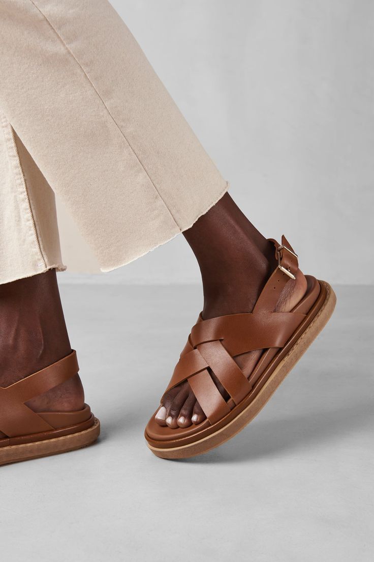 Adventure Tan Leather Sandals