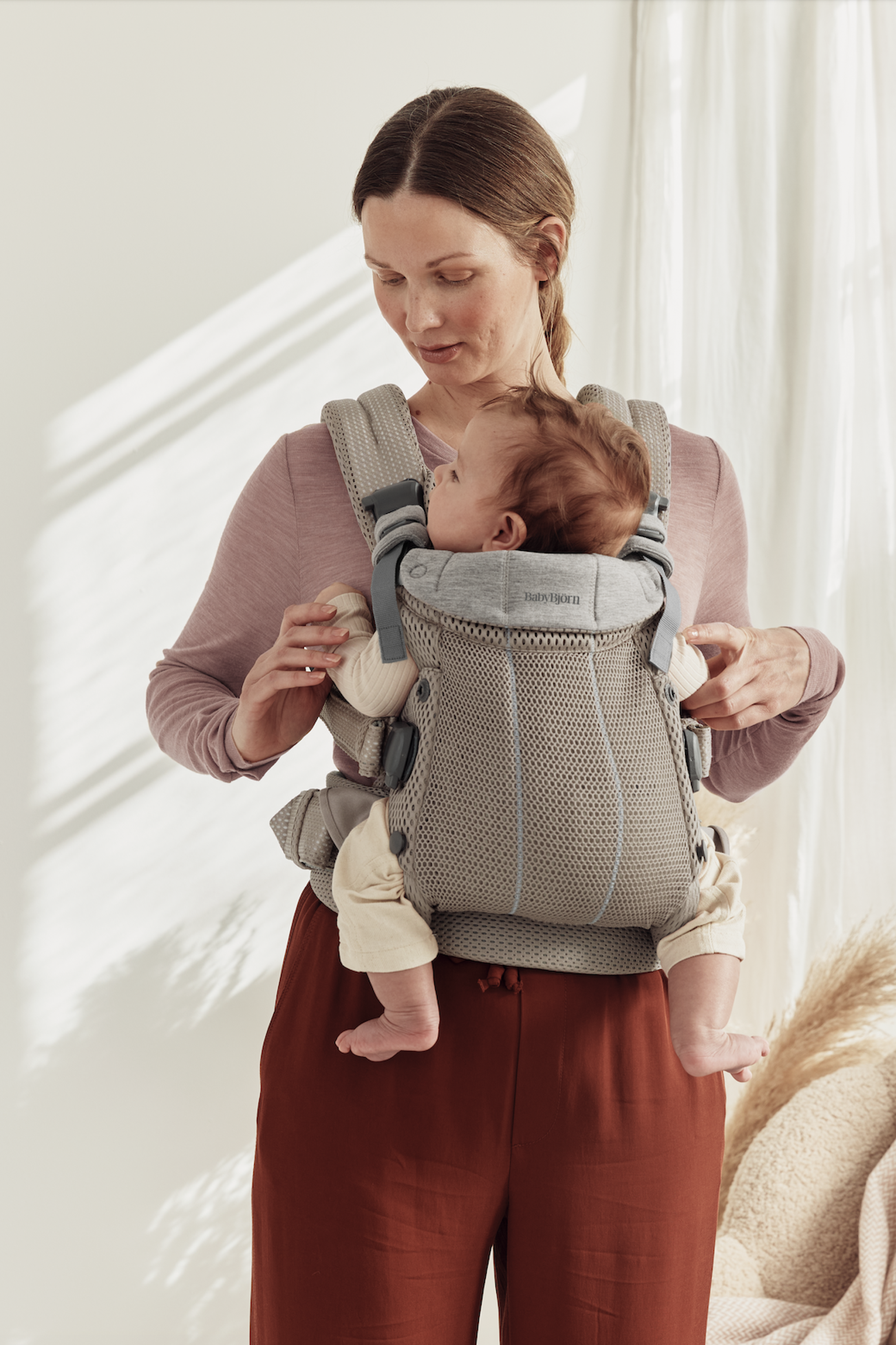 Baby Carrier - Back - Pink