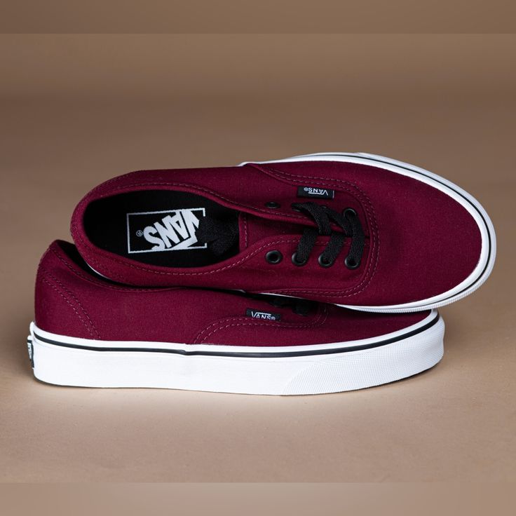 Casual Shoes - Maroon