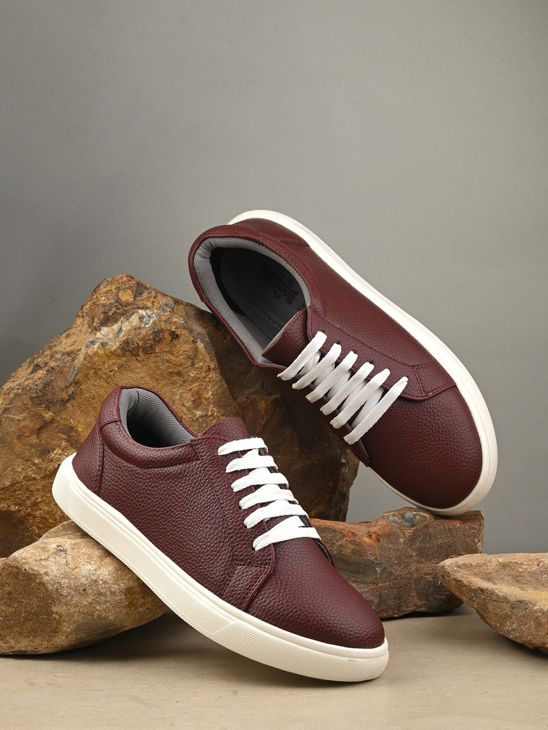 Casual Shoes - Maroon