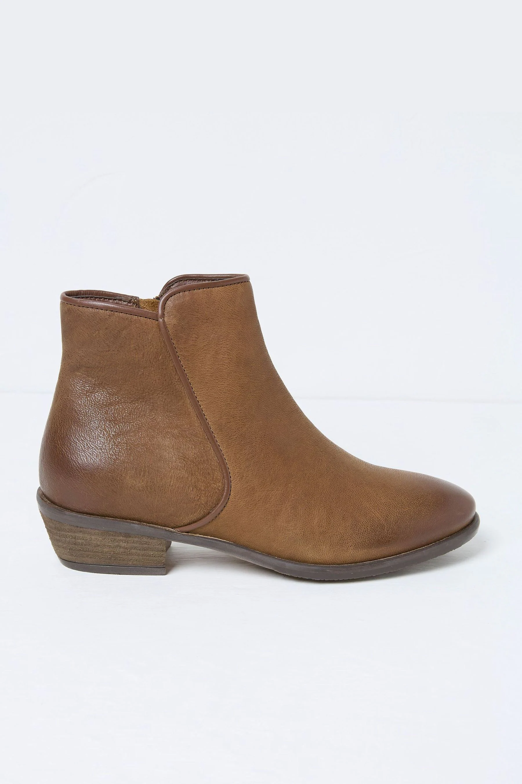 Casual Tan Canvas Shoes