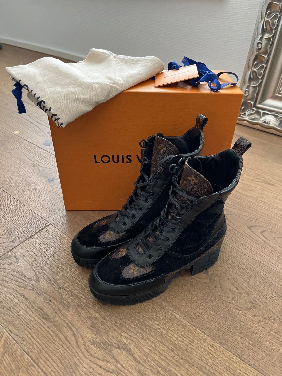 Combat Khaki Work Boots