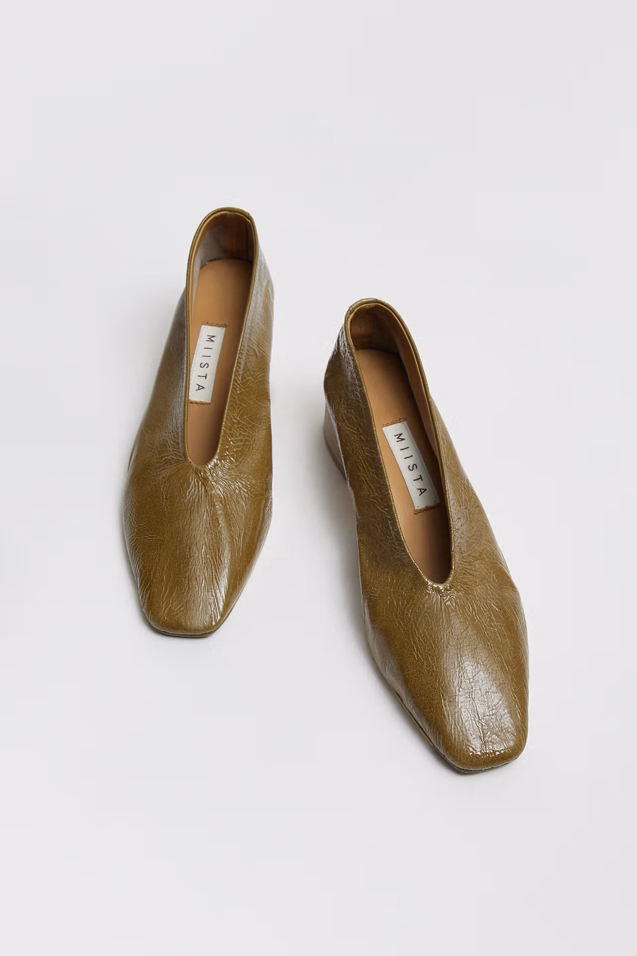 Elegant Khaki Patent Leather Shoes