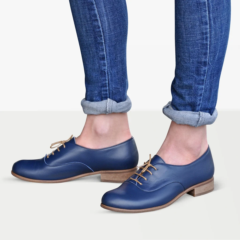 Elegant Navy Blue Oxford Shoes