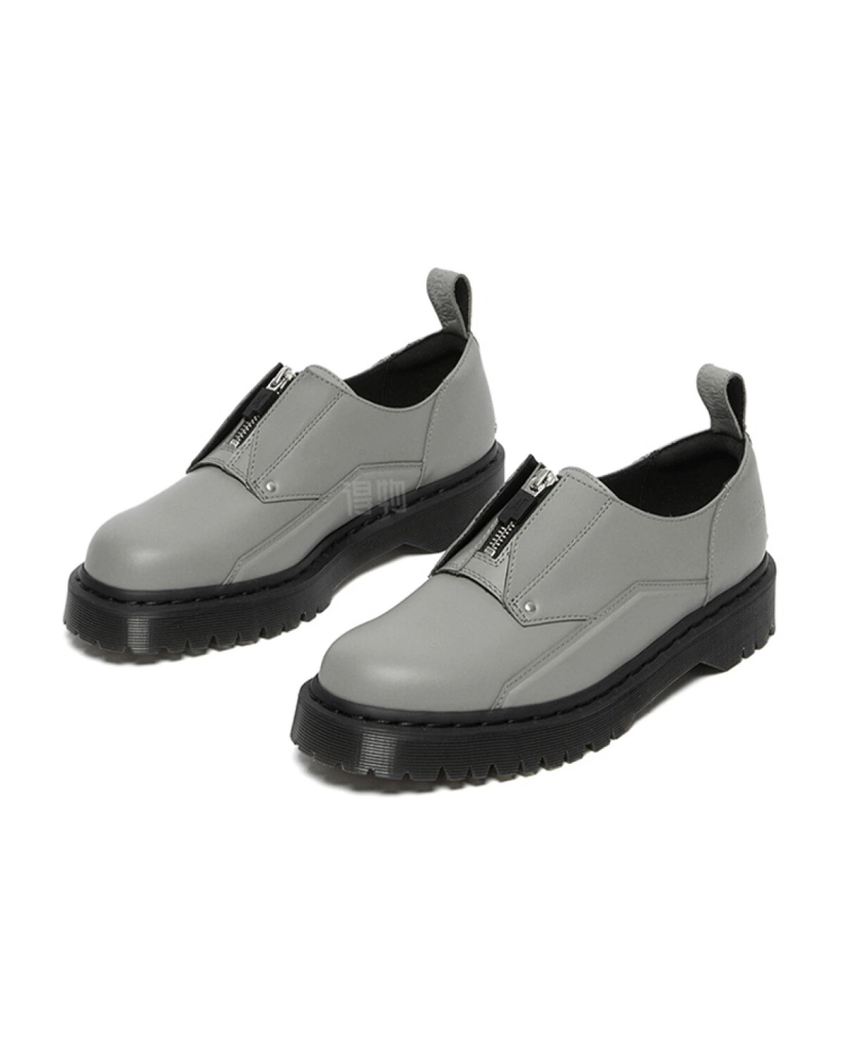 Essential Grey Shoe Cream