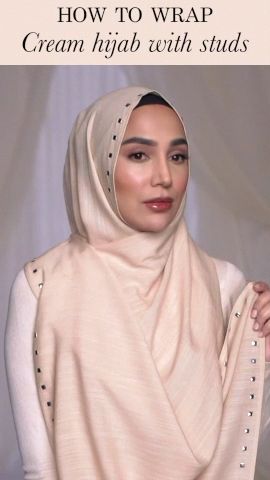 Hijab Clip - Cream