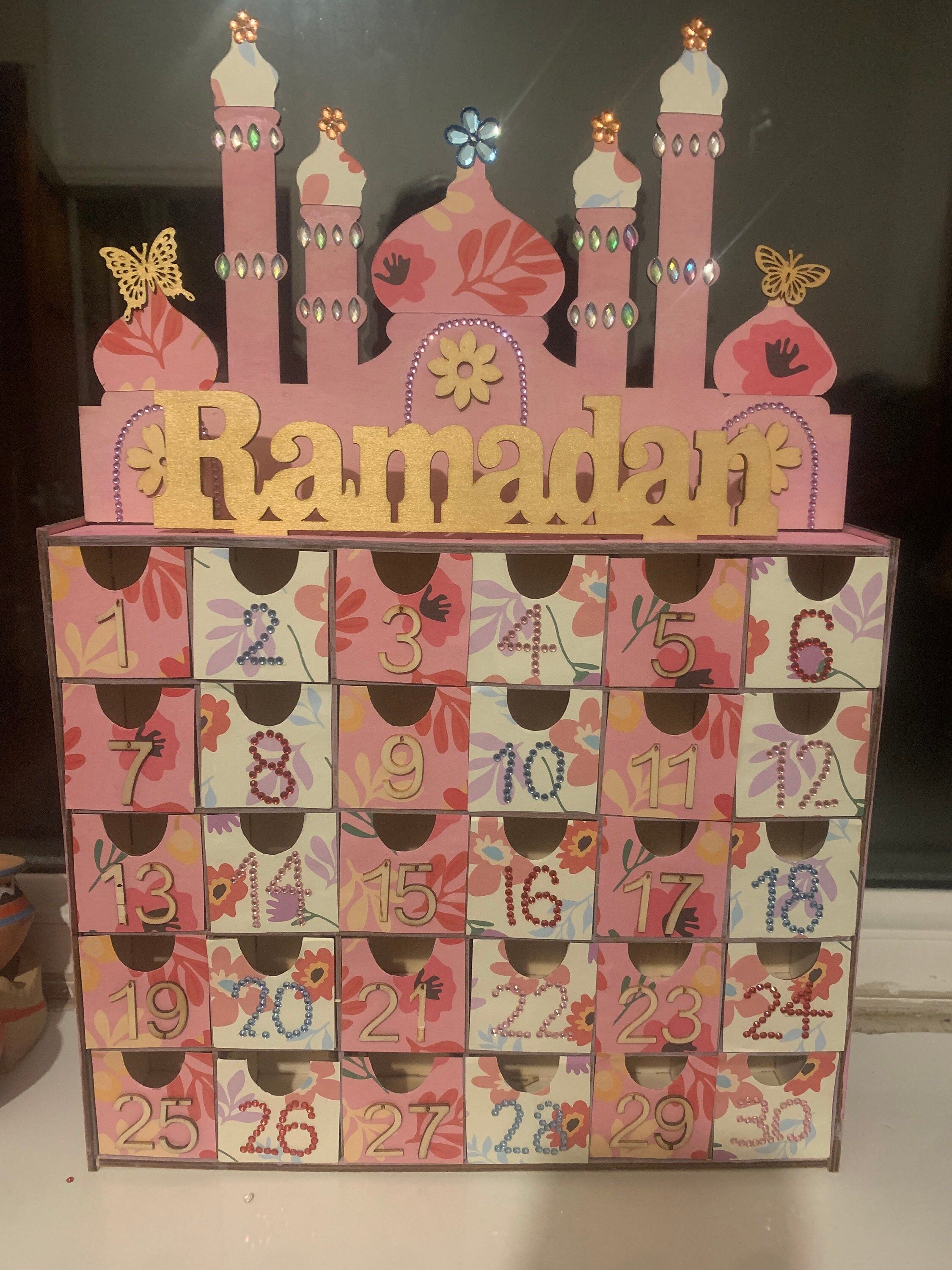 Islamic Calendar - Pink