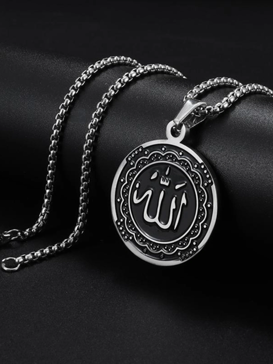 Islamic Jewelry - Black