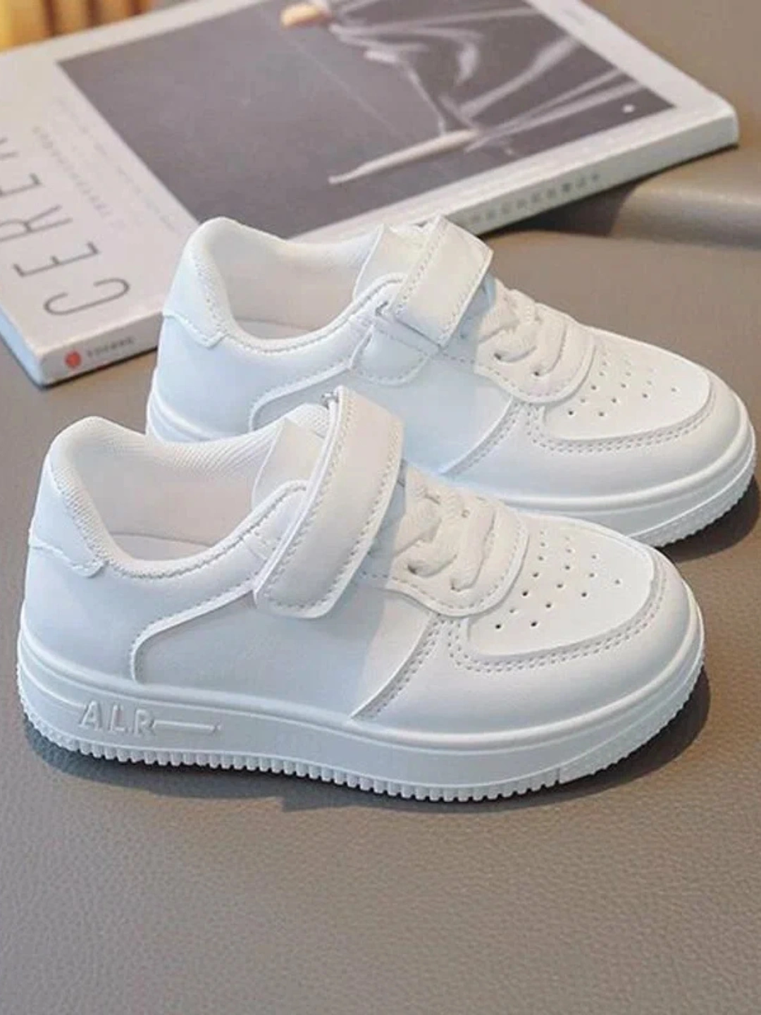 Kids School Shoes - Size 31 - White