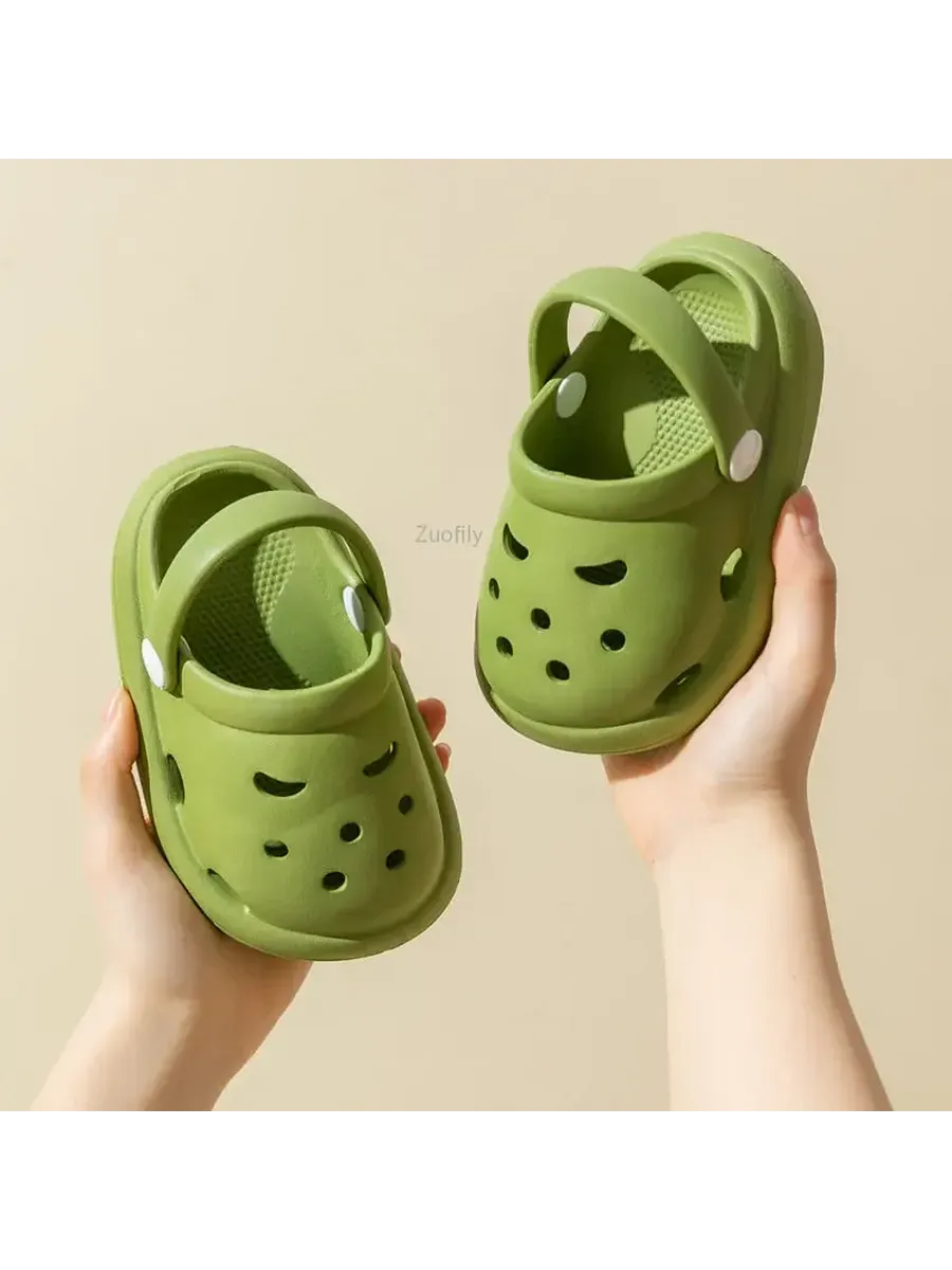 Kids Slippers - Size 30 - Green