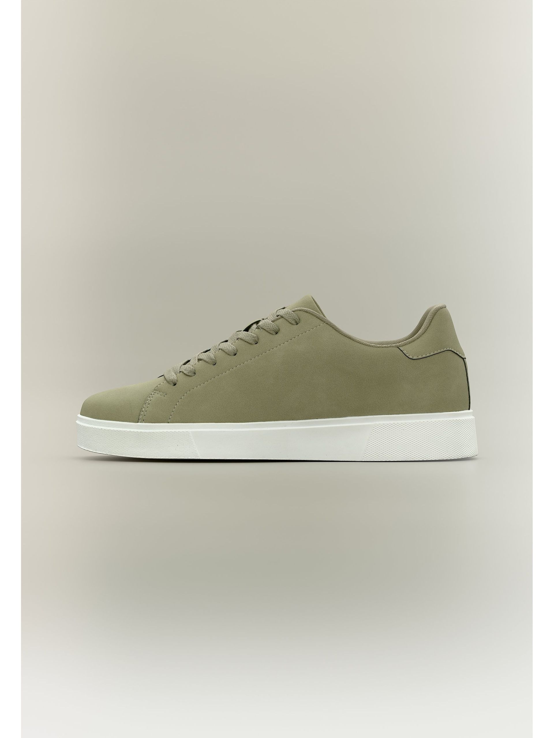 Pro Olive Trainers