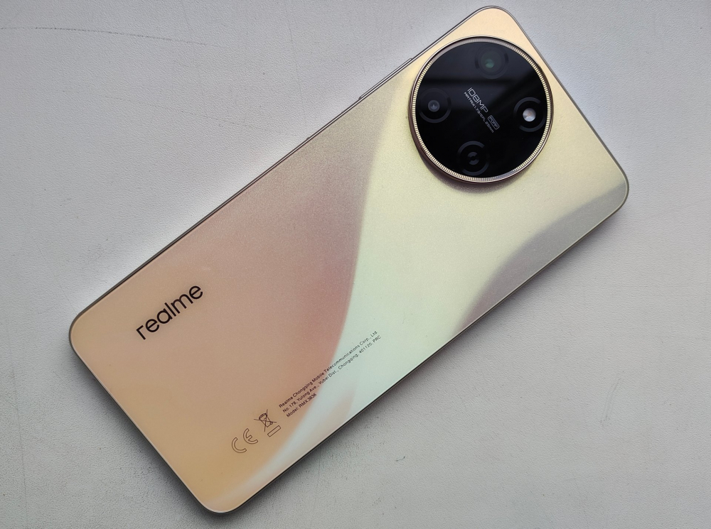 Realme 11
