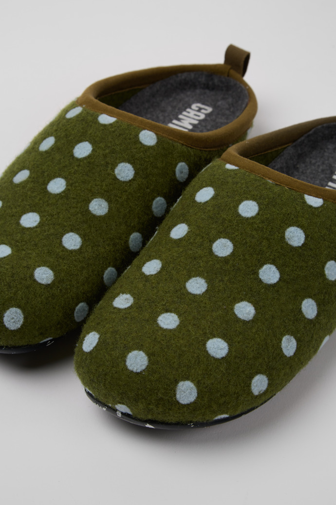 Slippers - Green