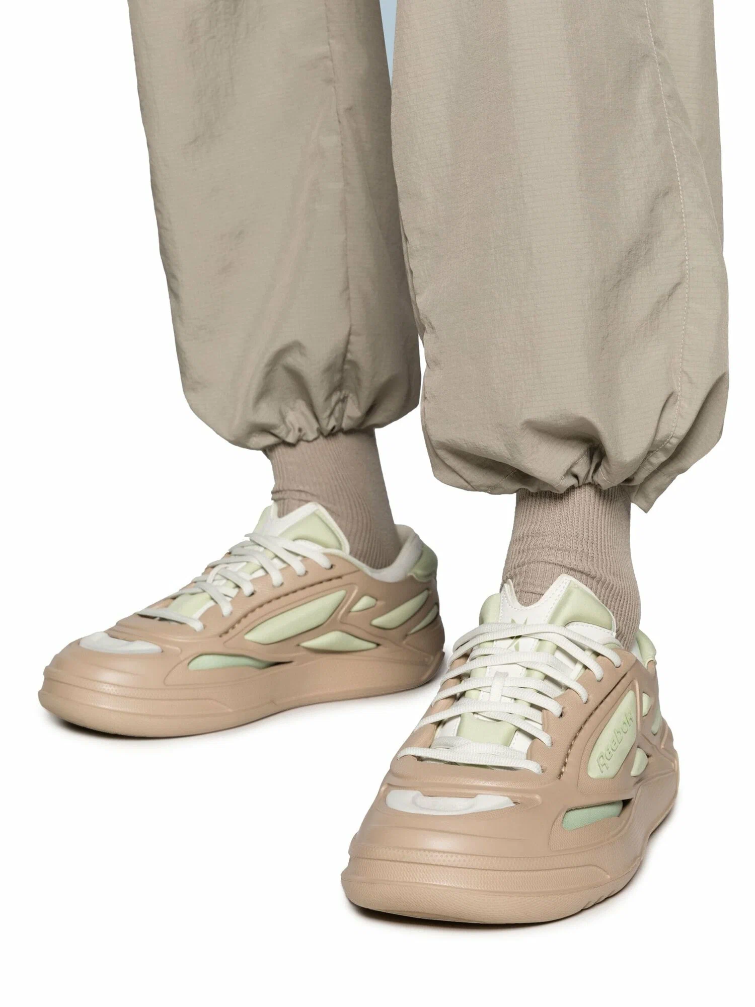 Turbo Khaki Sneakers