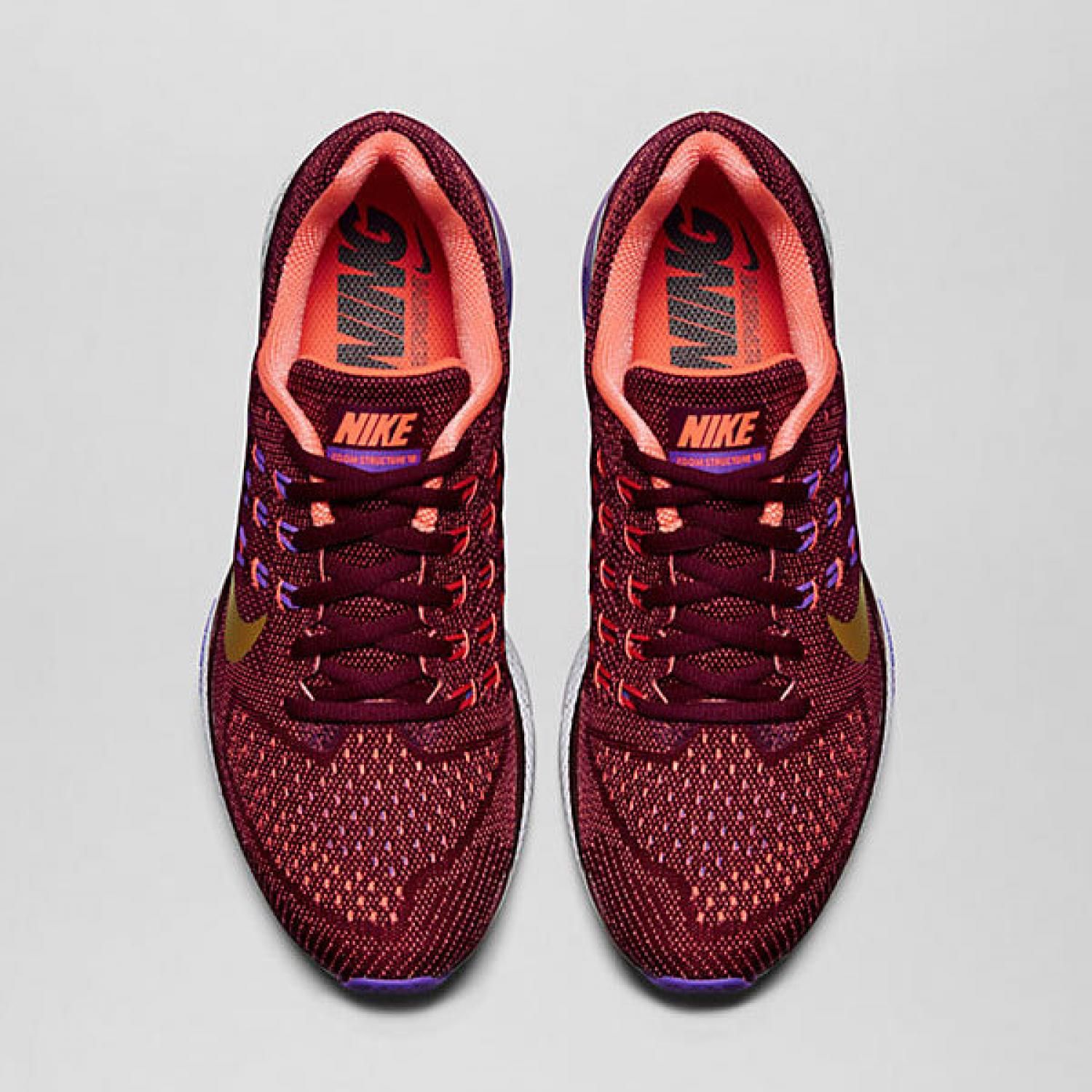 Zoom Burgundy Sport Shoes