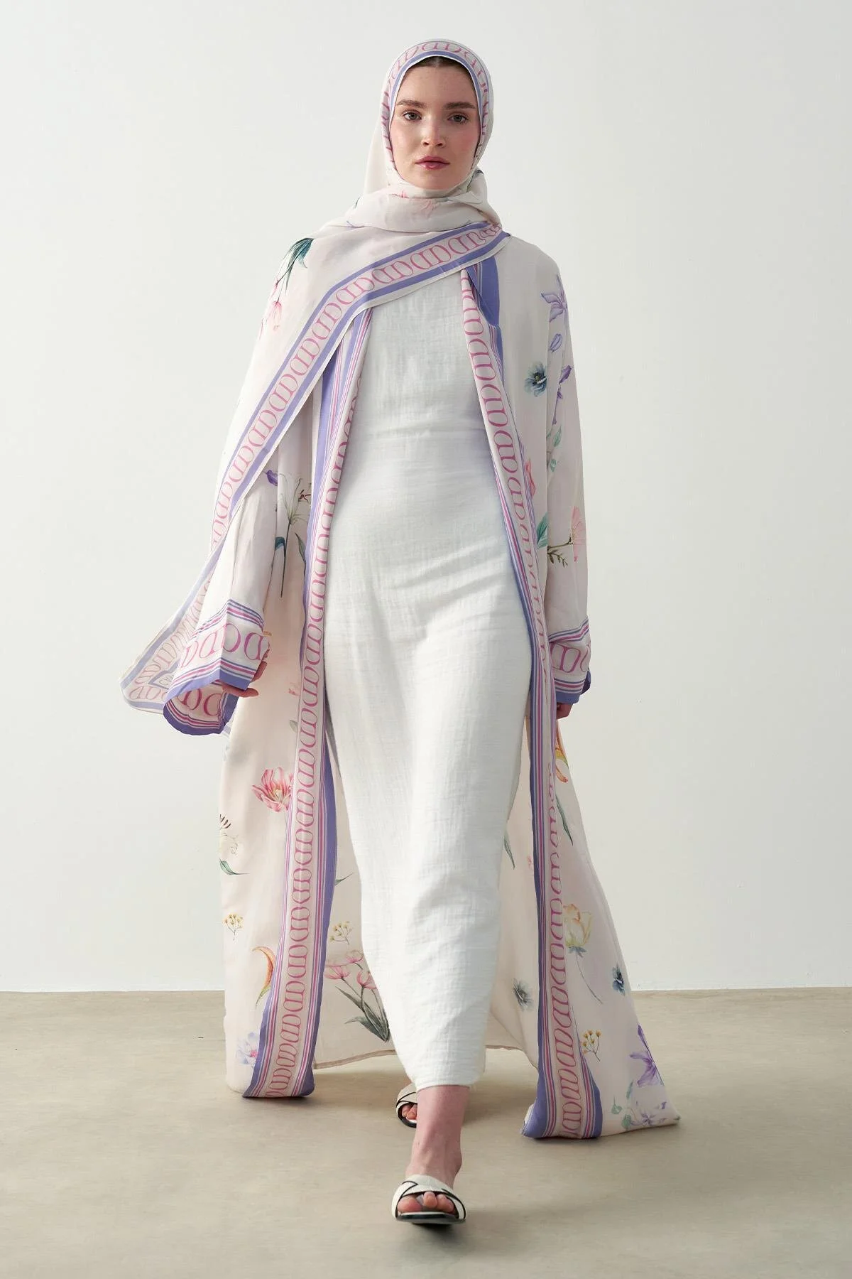 Abaya - Cream