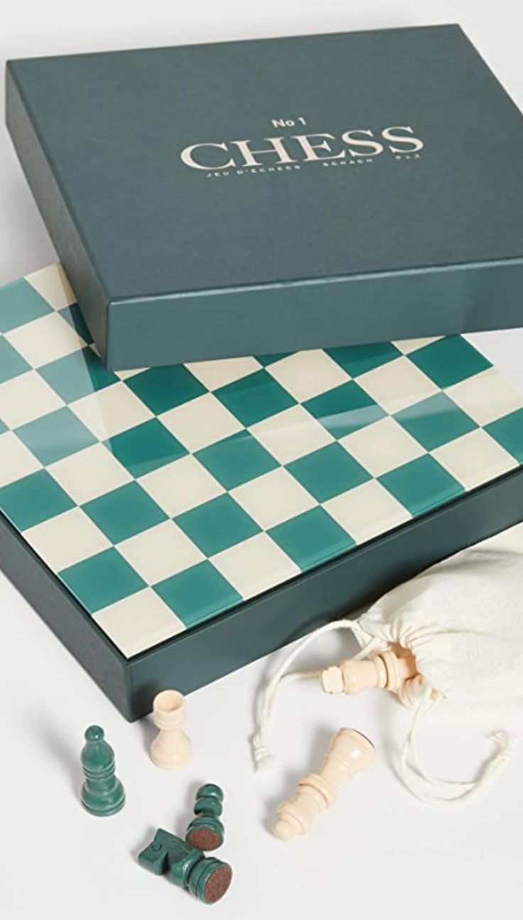 Board Game - Chess - Green